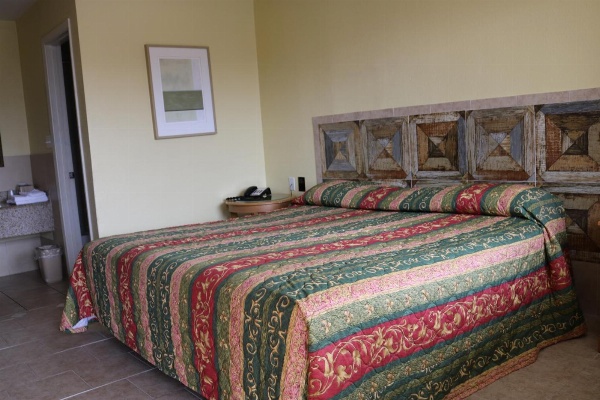 Great Western Inn image 14