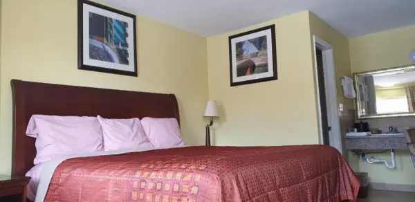 Great Western Inn 6