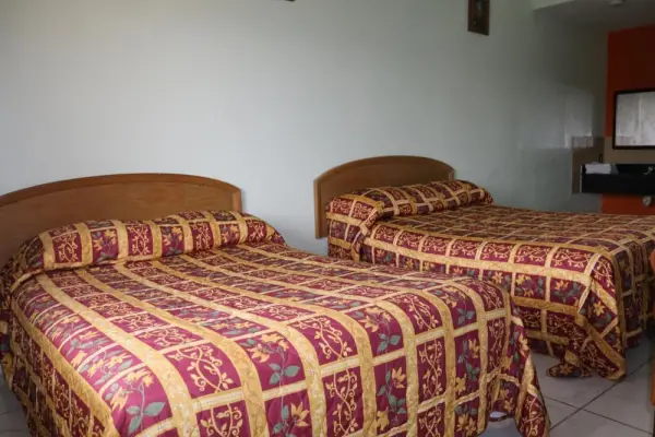 Great Western Inn 8