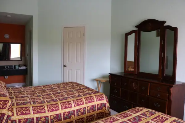 Great Western Inn 9